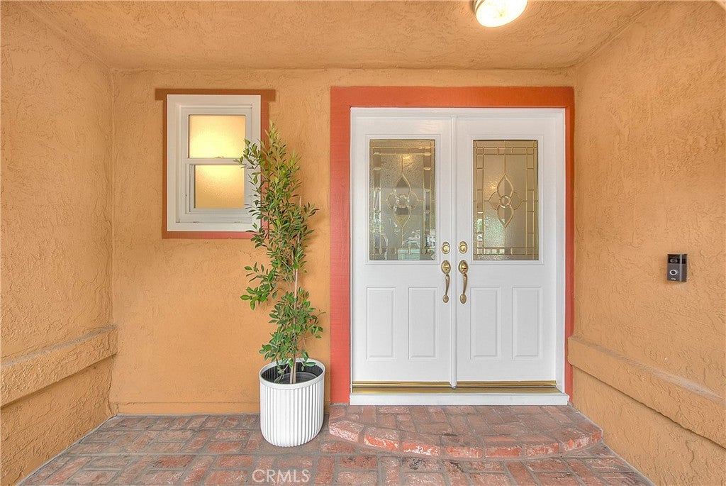 Ontario, California, 91764, United States, 4 Bedrooms Bedrooms, ,3 BathroomsBathrooms,Residential,For Sale,1992341