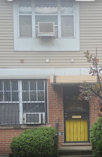 Sheffield Ave, Brooklyn, NY 11207