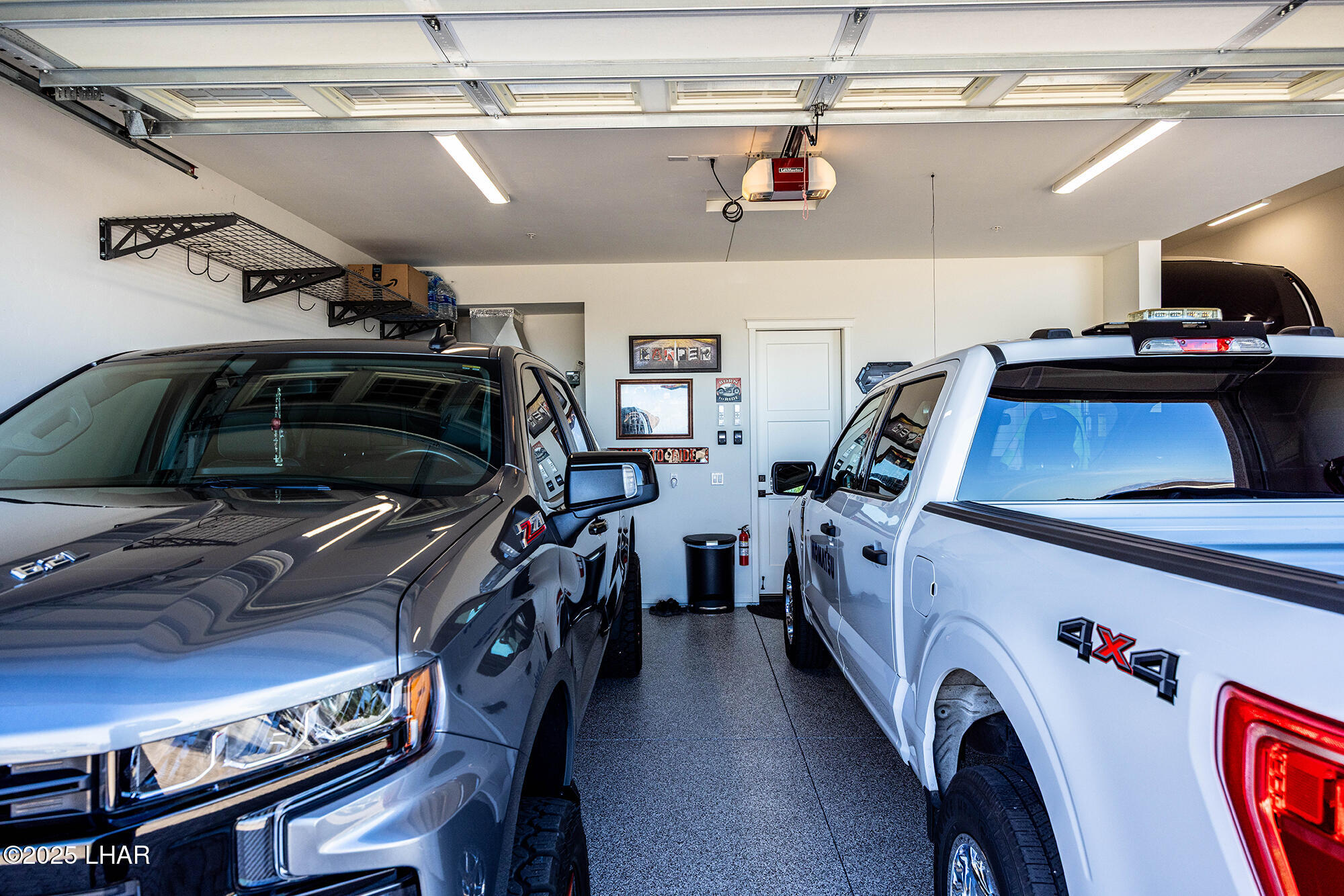 Lake Havasu City, Arizona, 86406, United States, 3 Bedrooms Bedrooms, ,1 BathroomBathrooms,Residential,For Sale,1998325