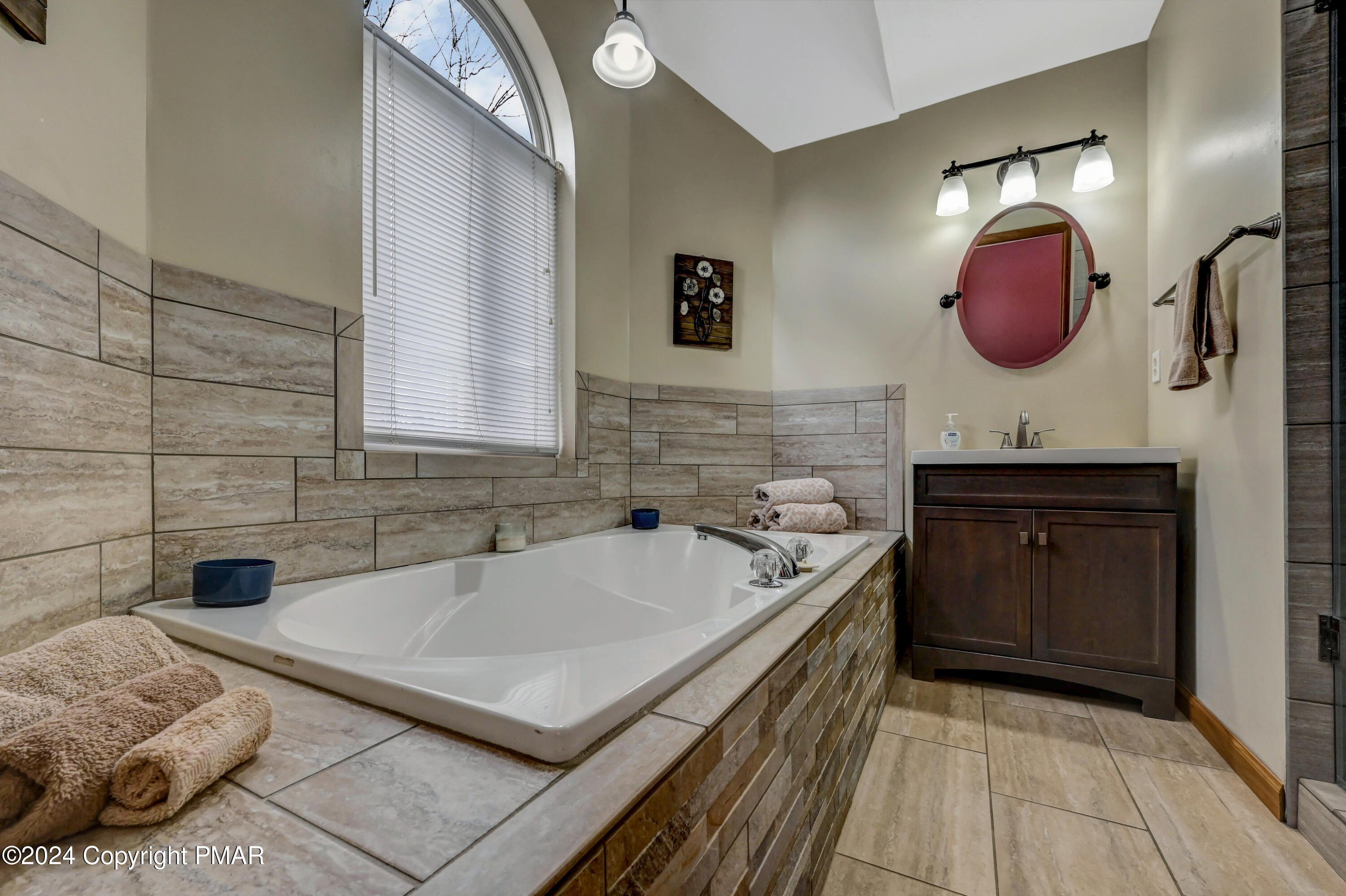 Pocono Pines, Pennsylvania, 18350, United States, 4 Bedrooms Bedrooms, ,3 BathroomsBathrooms,Residential,For Sale,1981114