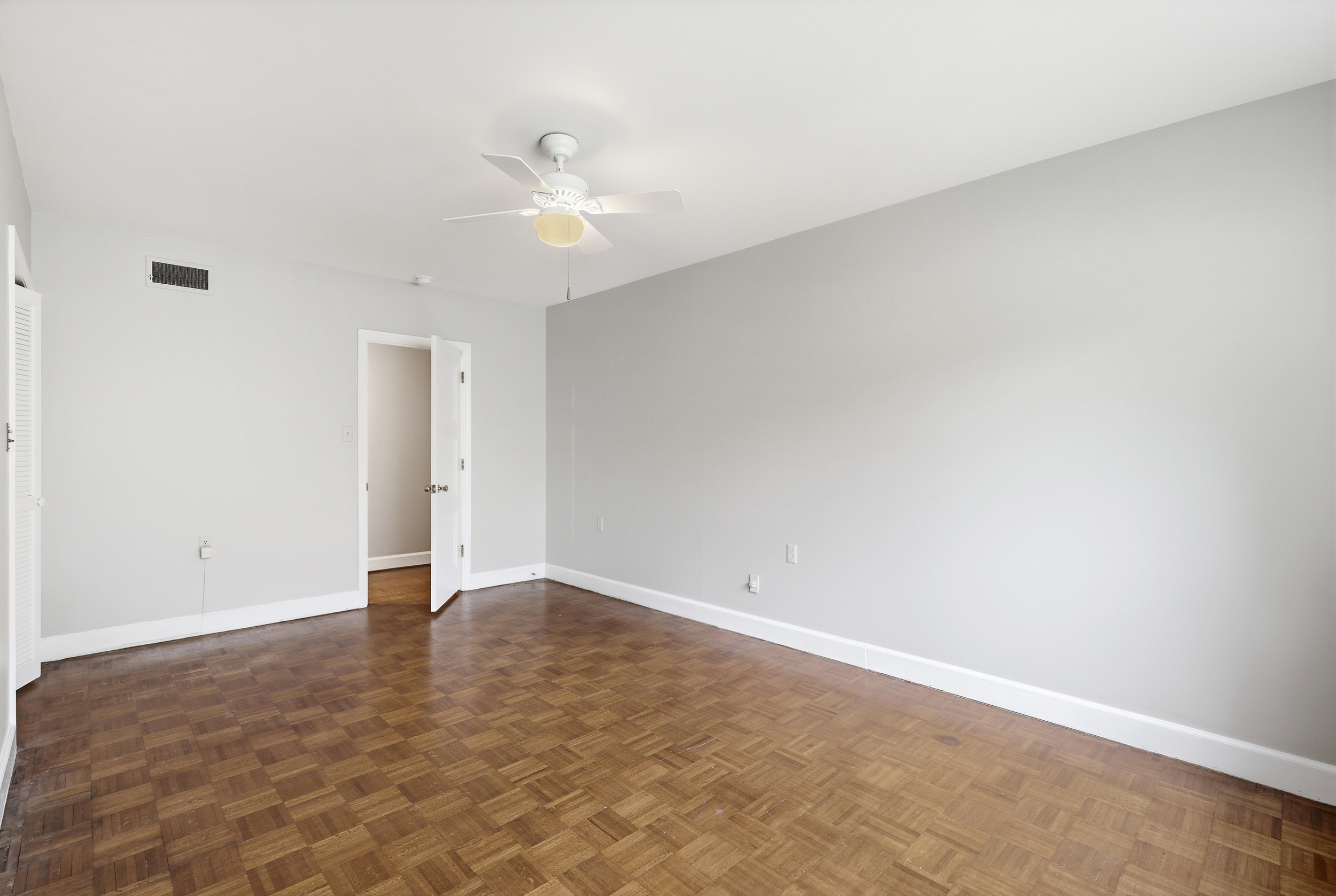  28 E 56th Street - 物件實景