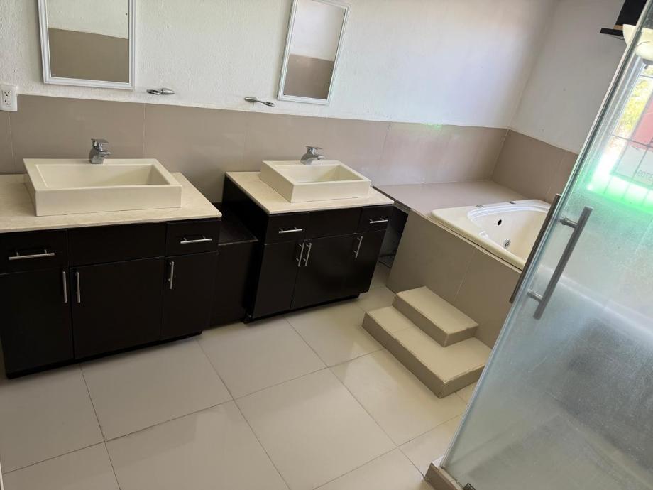 Zapopan, Jalisco, 45200, Mexico, 3 Bedrooms Bedrooms, ,3 BathroomsBathrooms,Residential,For Sale,1917960