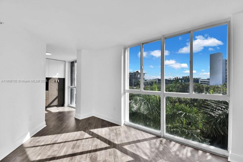 Miami Beach, Florida, 33139, United States, 2 Bedrooms Bedrooms, ,2 BathroomsBathrooms,Residential,For Sale,1988276