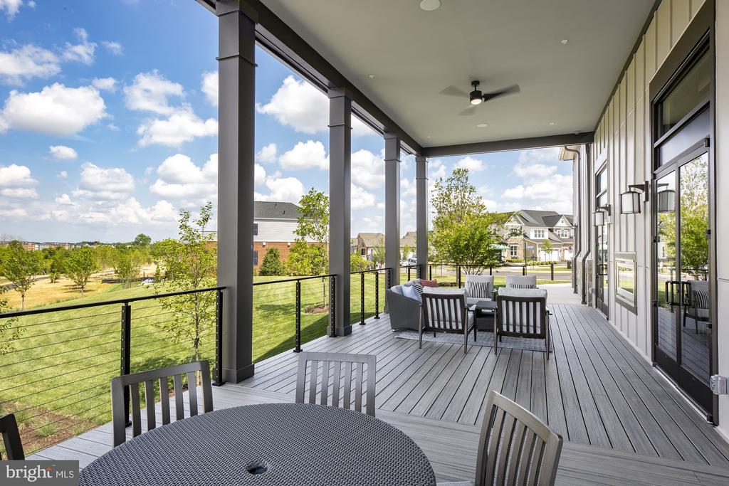 Ashburn, Virginia, 20148, United States, 3 Bedrooms Bedrooms, ,2 BathroomsBathrooms,Residential,For Sale,1977390