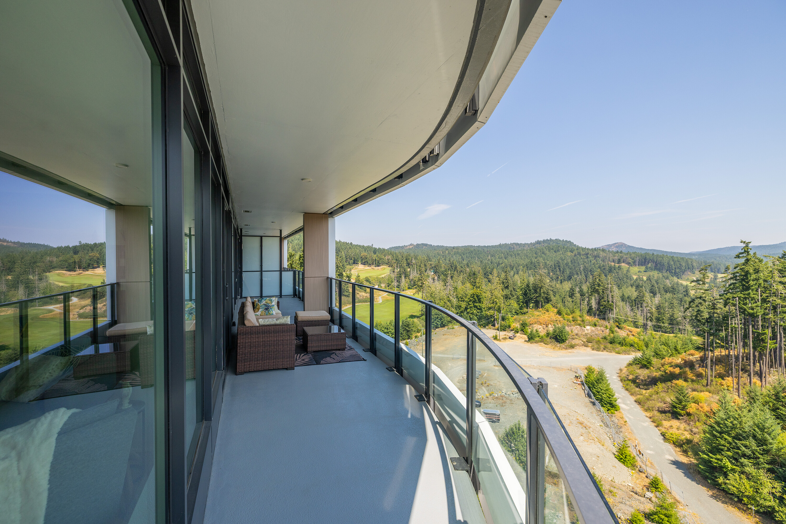  Elevated Above the Fairways - 物件實景