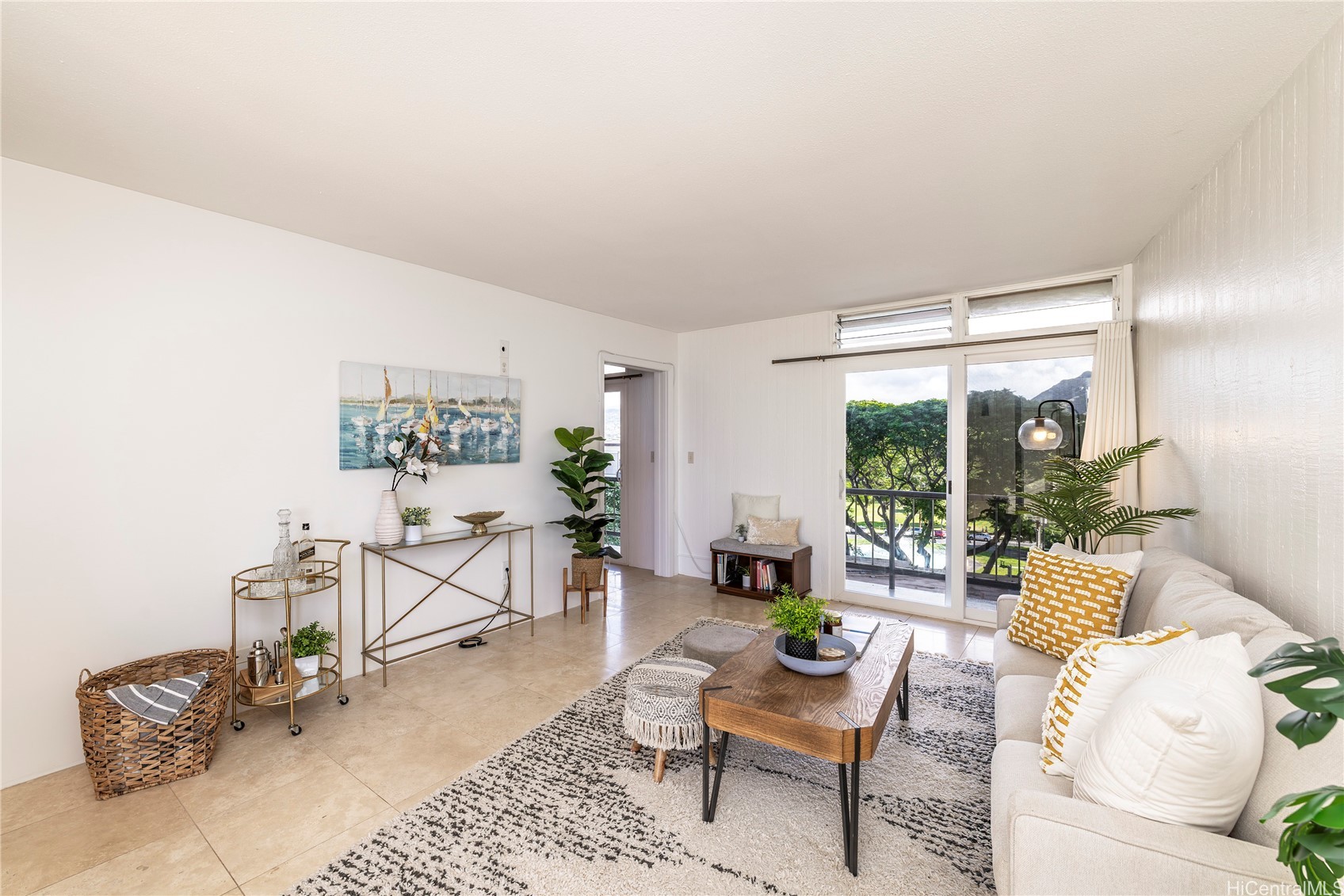 Honolulu, Hawaii, 96815, United States, 1 Bedroom Bedrooms, ,1 BathroomBathrooms,Residential,For Sale,1997045