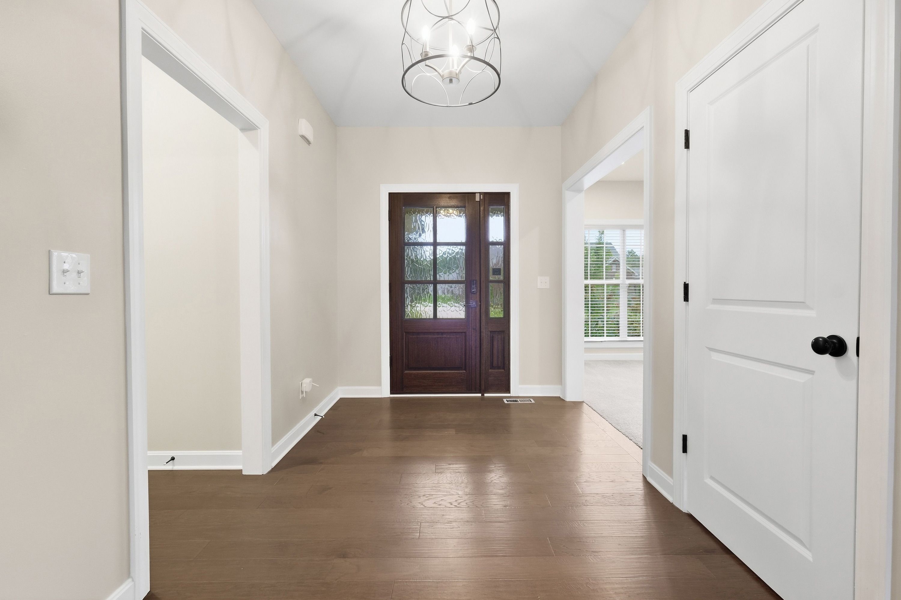  2008 Scenic Lakes Drive, Louisville, KY 40245 - 物件實景