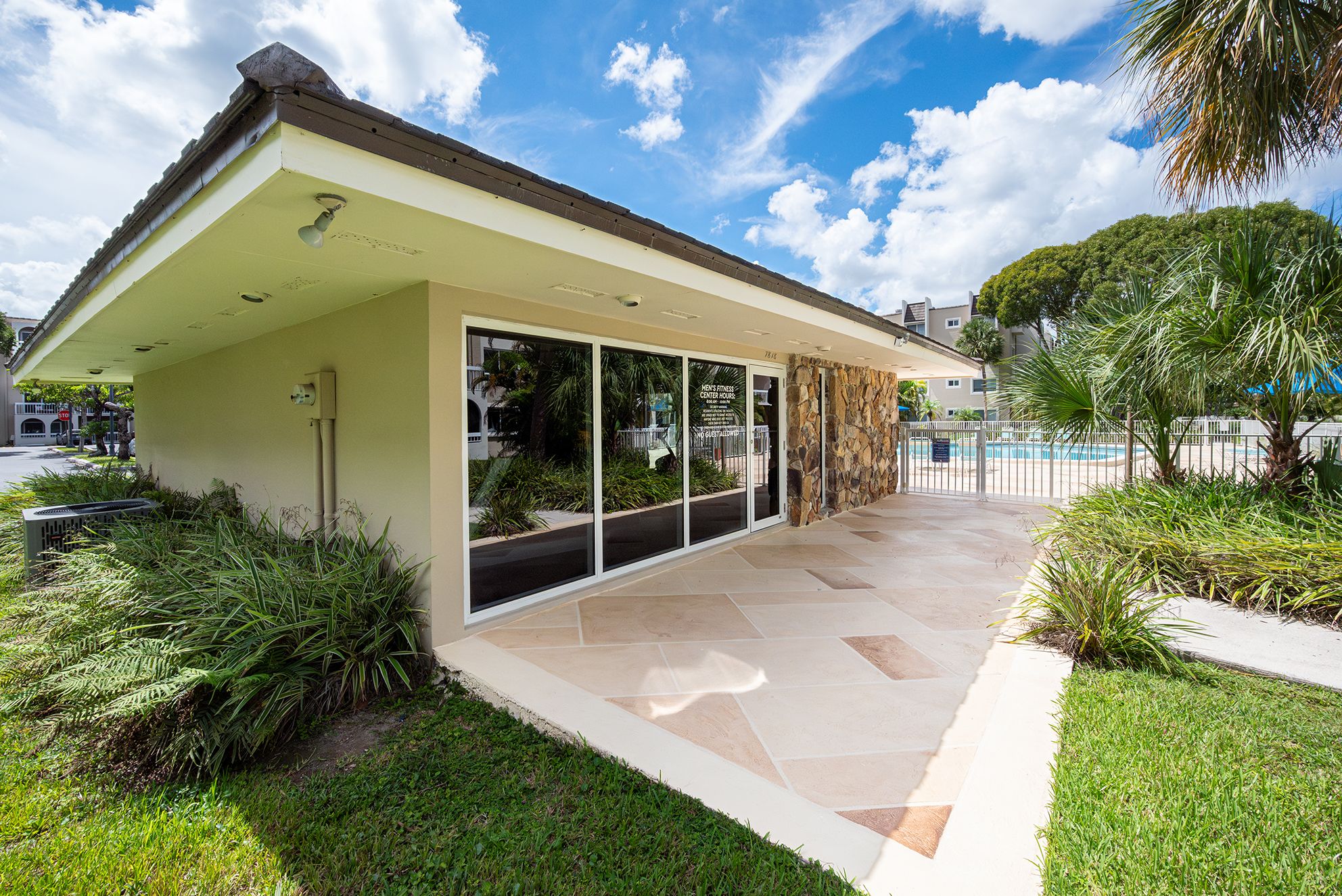  7845 Camino Real, Miami, FL, 33143 - 物件實景