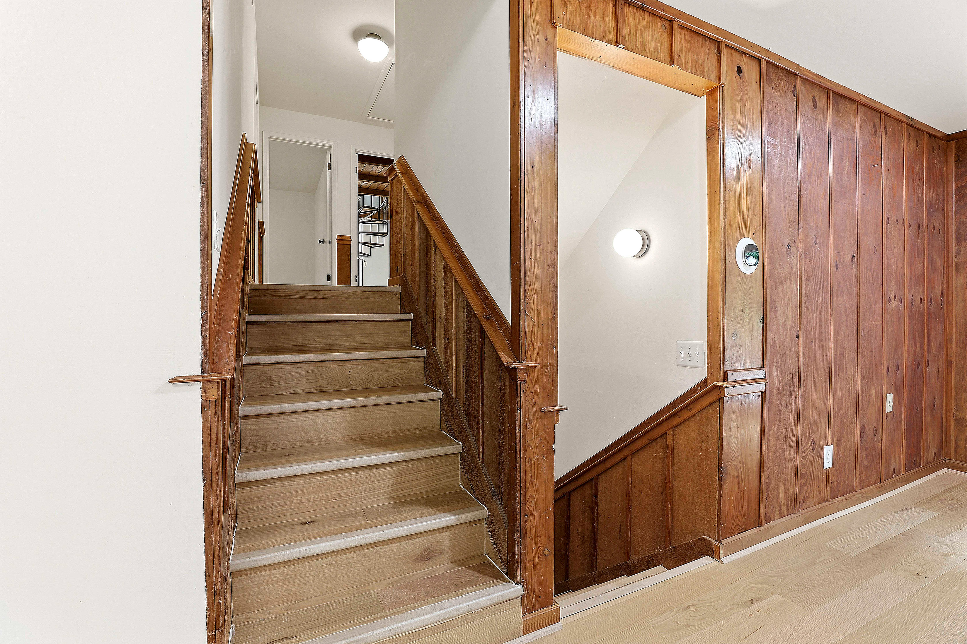  Picture Perfect Home Embodies Mid-century Elegance and Charm - 物件實景