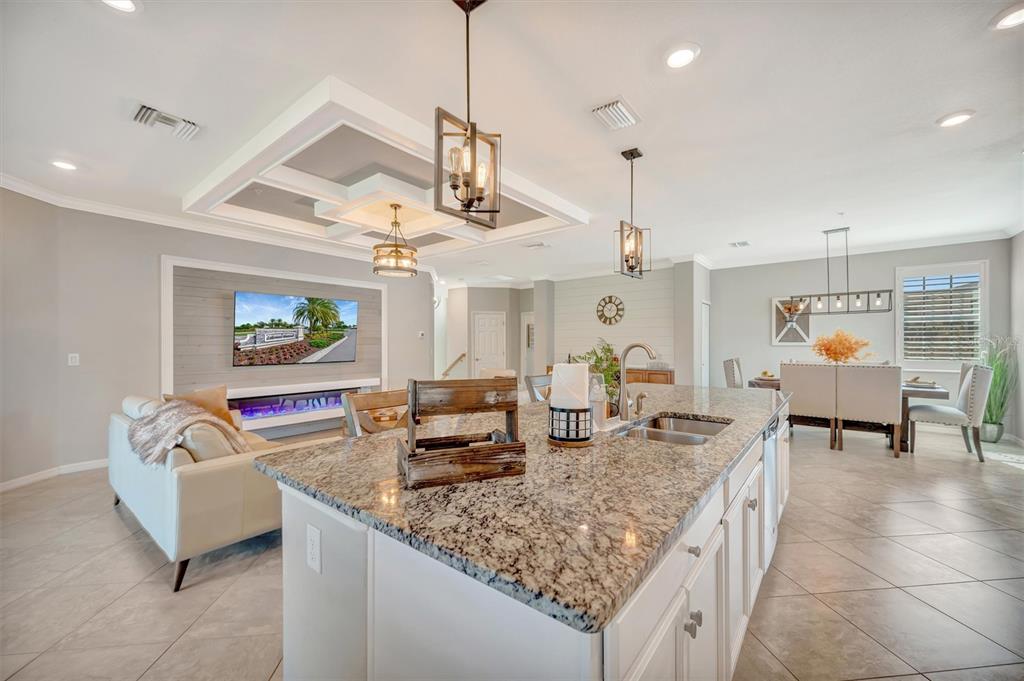 Bradenton, Florida, 34211, United States, 3 Bedrooms Bedrooms, ,2 BathroomsBathrooms,Residential,For Sale,1995984