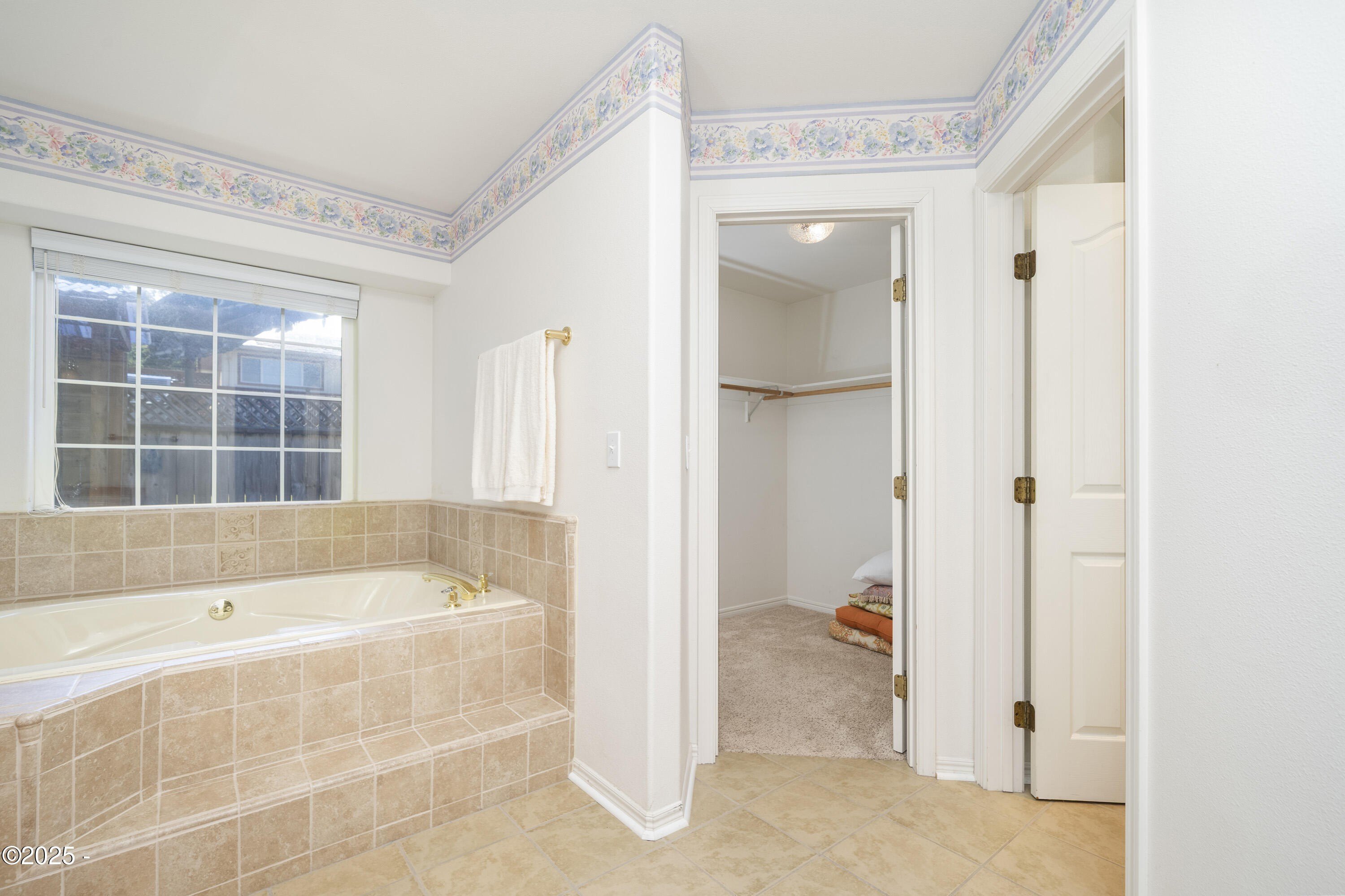 Lincoln City, Oregon, 97365, United States, 2 Bedrooms Bedrooms, ,2 BathroomsBathrooms,Residential,For Sale,1858189