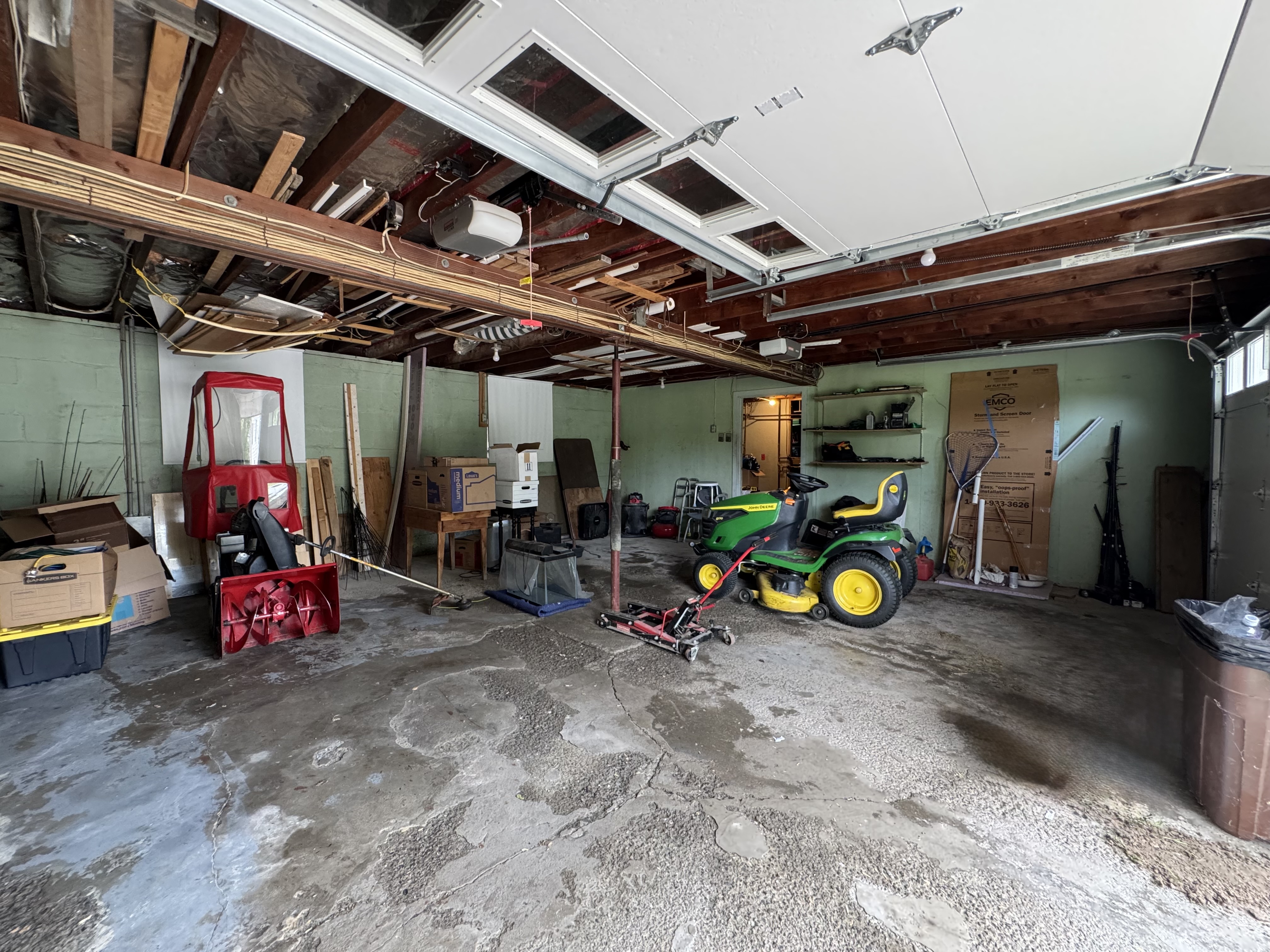 Catskill, New York, 12414, United States, 6 Bedrooms Bedrooms, ,3 BathroomsBathrooms,Residential,For Sale,1983582