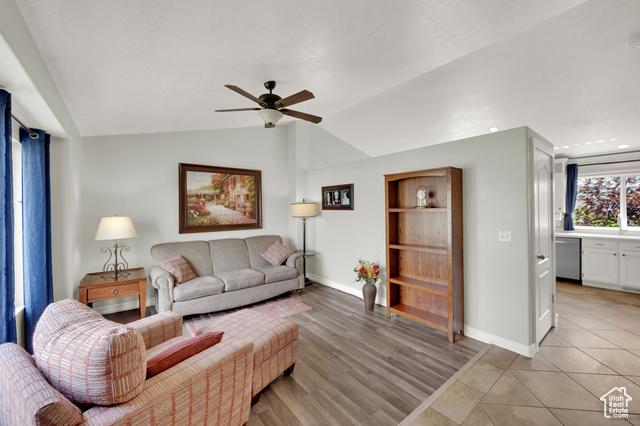 West Jordan, Utah, 84081, United States, 5 Bedrooms Bedrooms, ,3 BathroomsBathrooms,Residential,For Sale,1921078