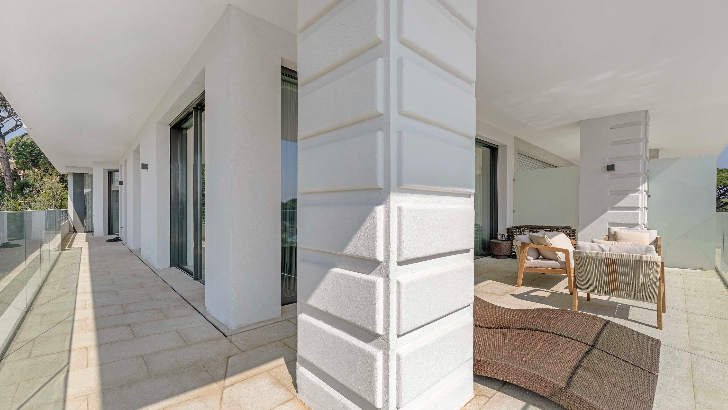  Sainte-Maxime seafront apartment 2 bedroom panoramic sea view pool garages near… - 物件實景
