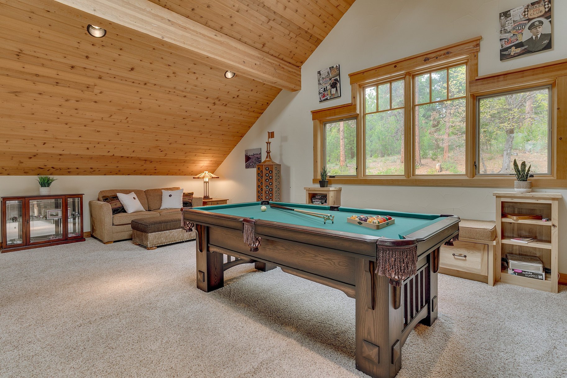  Private Estate Living Along the Fairways of Grizzly Ranch - 物件實景
