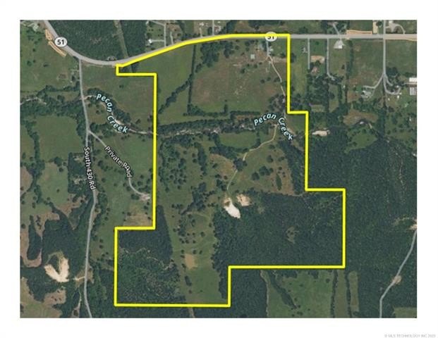 Hulbert, Oklahoma, 74441, United States, 4 Bedrooms Bedrooms, ,2 BathroomsBathrooms,Residential,For Sale,1983327