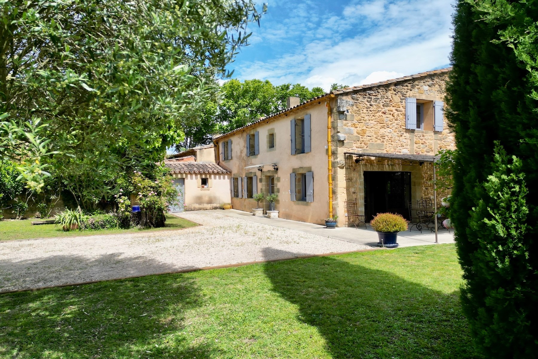  Charming country house with swimming pond and landscaped grounds, 6 km from Uzès - 物件實景