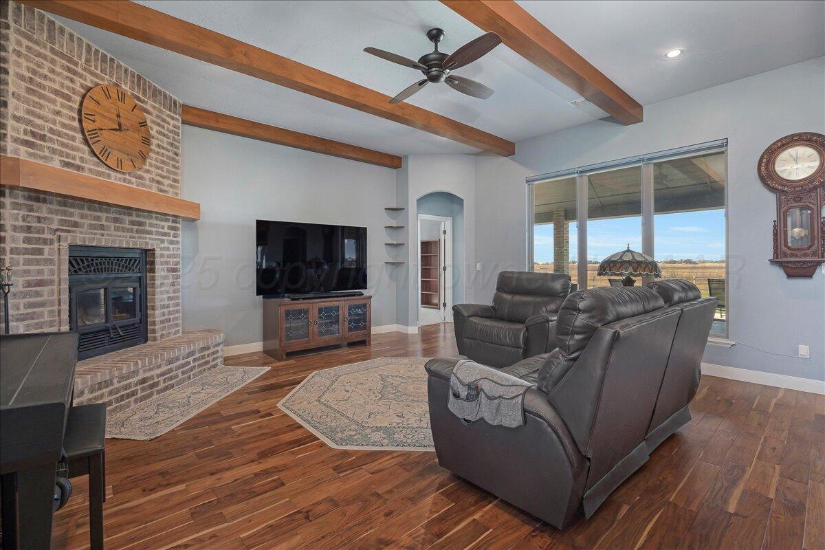 Canyon, Texas, 79015, United States, 4 Bedrooms Bedrooms, ,2 BathroomsBathrooms,Residential,For Sale,1989149