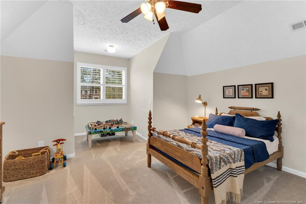 Fayetteville, North Carolina, 28311, United States, 3 Bedrooms Bedrooms, ,5 BathroomsBathrooms,Residential,For Sale,1849788