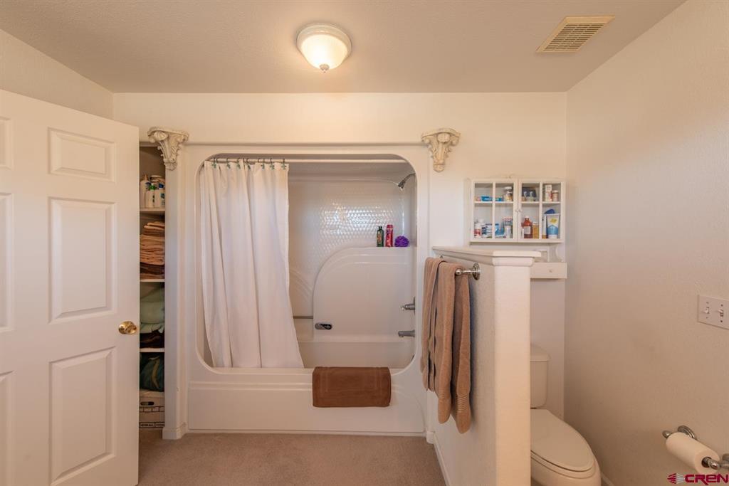 Montrose, Colorado, 81403, United States, 3 Bedrooms Bedrooms, ,2 BathroomsBathrooms,Residential,For Sale,1982789