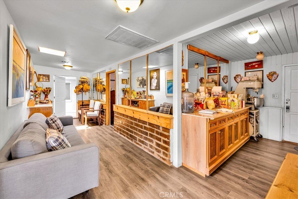 Morongo Valley, California, 92256, United States, 2 Bedrooms Bedrooms, ,2 BathroomsBathrooms,Residential,For Sale,1819780