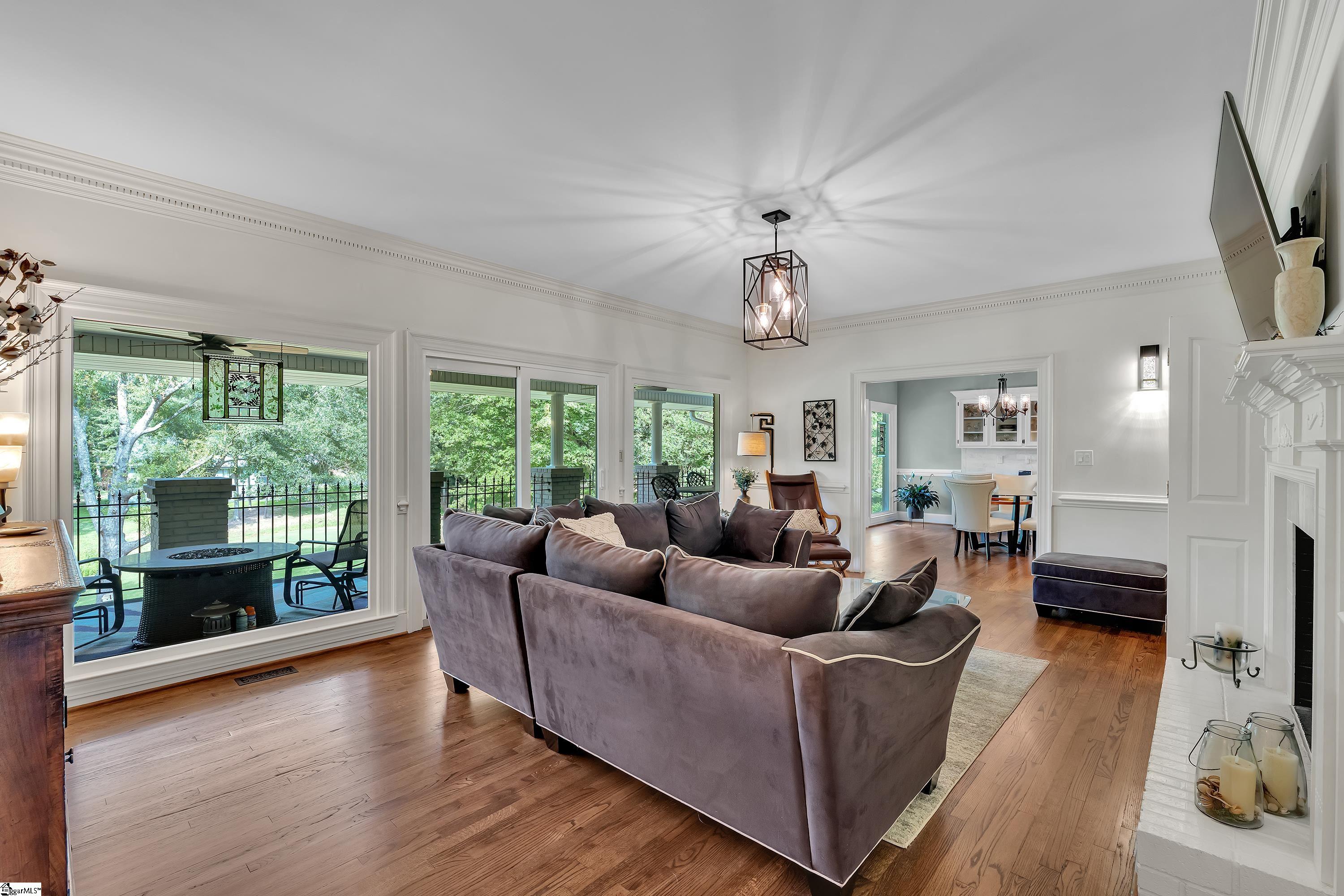 Spartanburg, South Carolina, 29306, United States, 5 Bedrooms Bedrooms, ,7 BathroomsBathrooms,Residential,For Sale,1873976