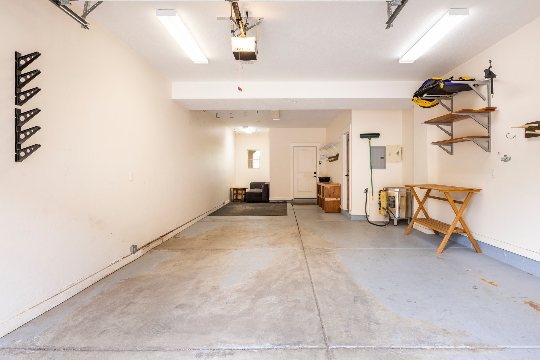  Park’s Edge 3 Bedroom Townhome Overlooking Quiet Open Space - 物件實景