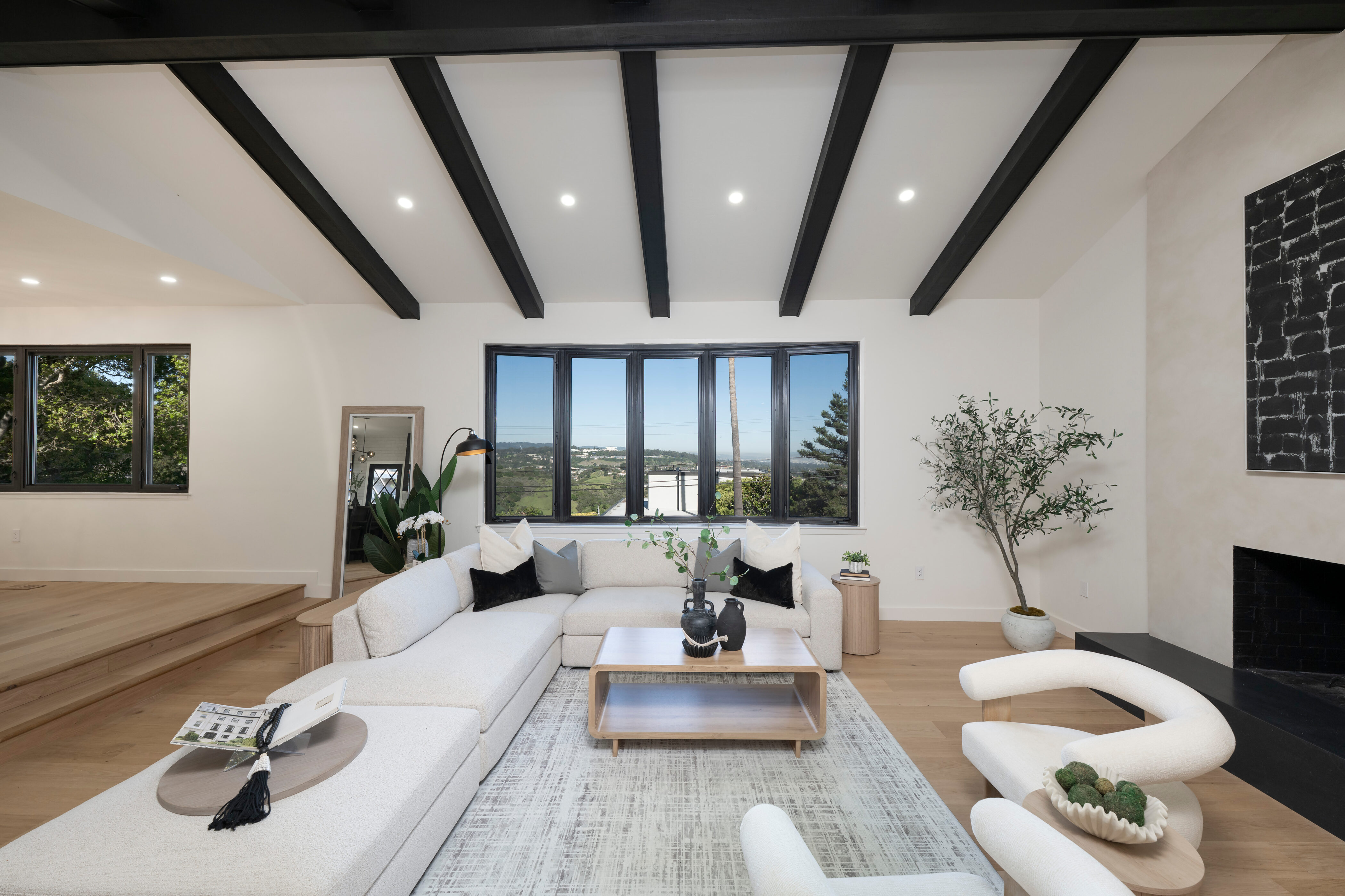  Gorgeous View Home - 物件實景