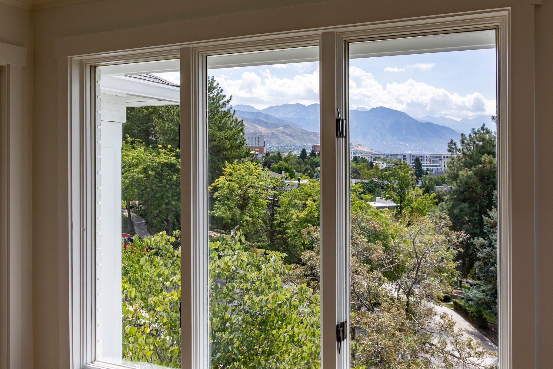  Fully Remodeled Colonial in Prestigious Federal Heights on a Large ~3/4 acre lot - 物件實景