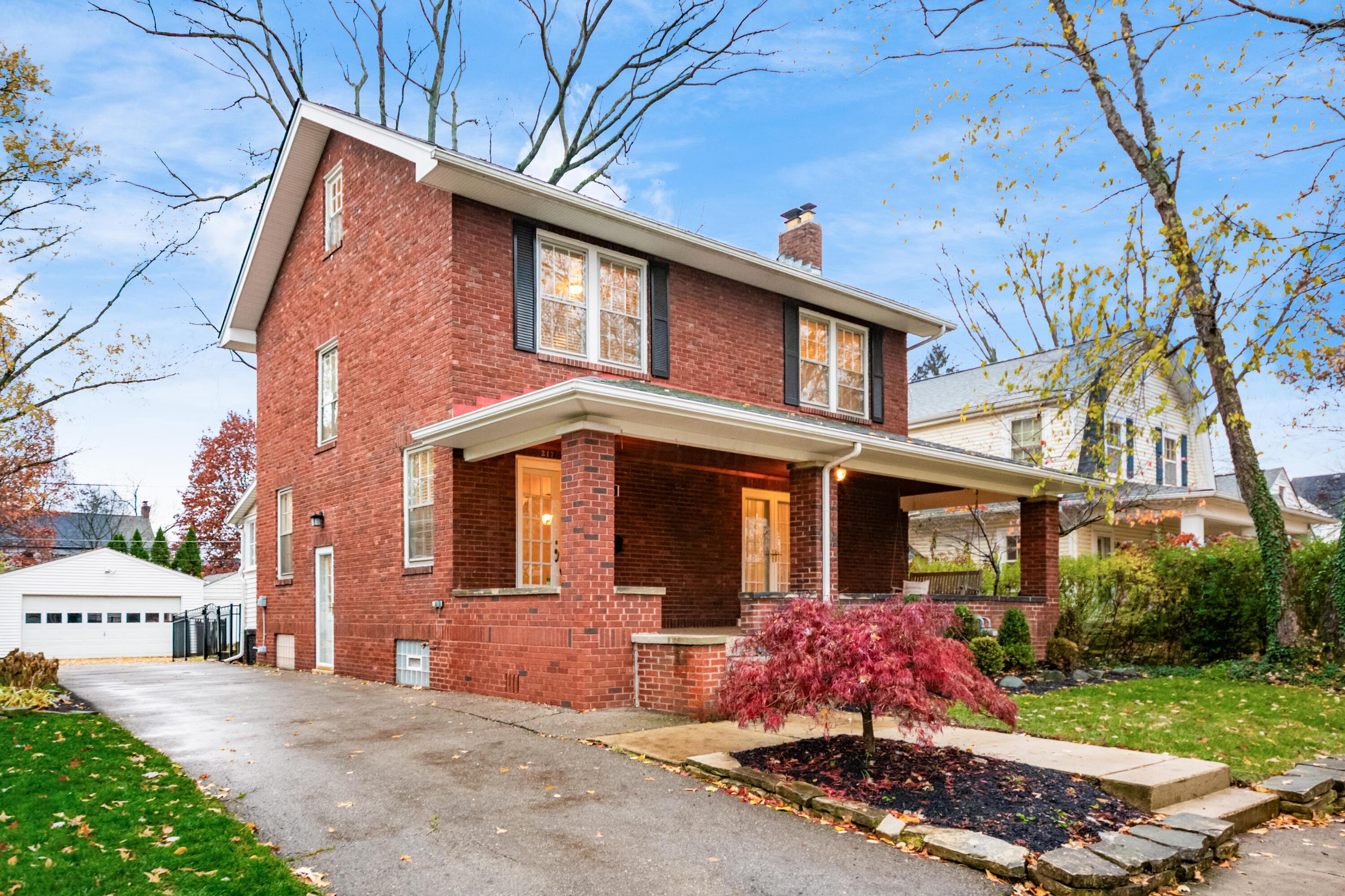 Columbus, Ohio, 43214, United States, 4 Bedrooms Bedrooms, ,3 BathroomsBathrooms,Residential,For Sale,1996077