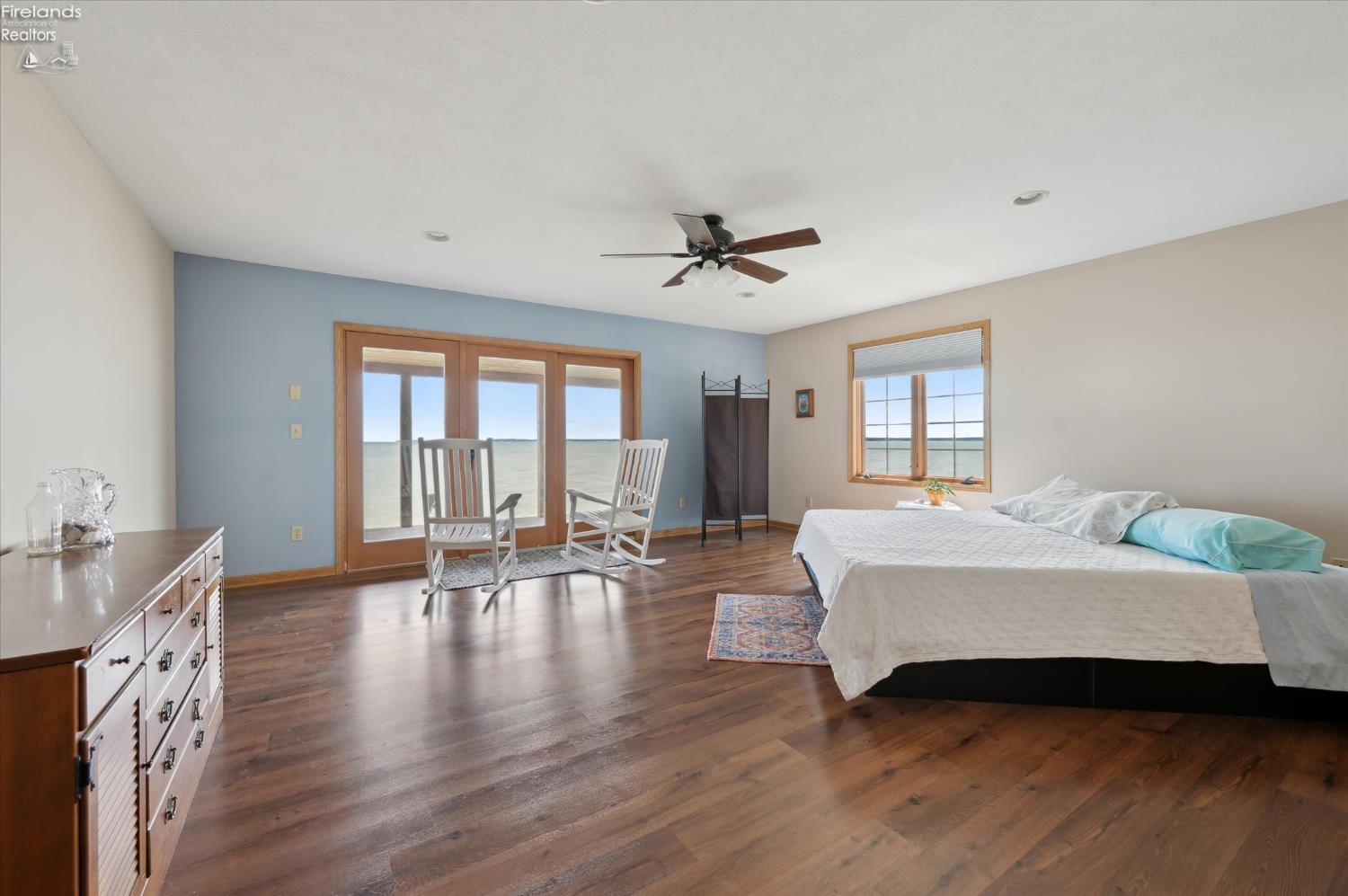 Put-In-Bay, Ohio, 43456, United States, 5 Bedrooms Bedrooms, ,3 BathroomsBathrooms,Residential,For Sale,1979918