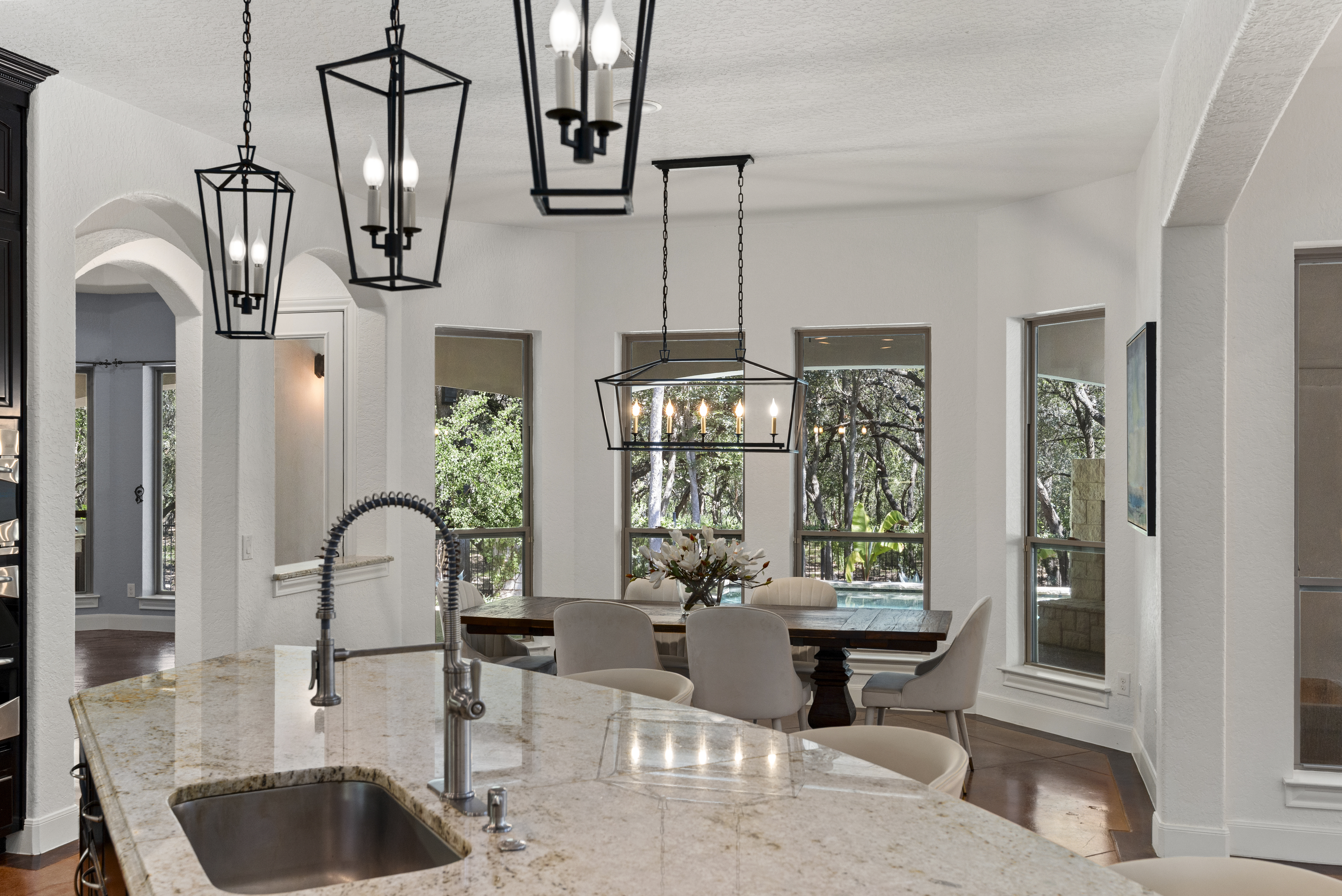  Stunning Greenbelt Estate in The Elms with Pool & Casita - 物件實景