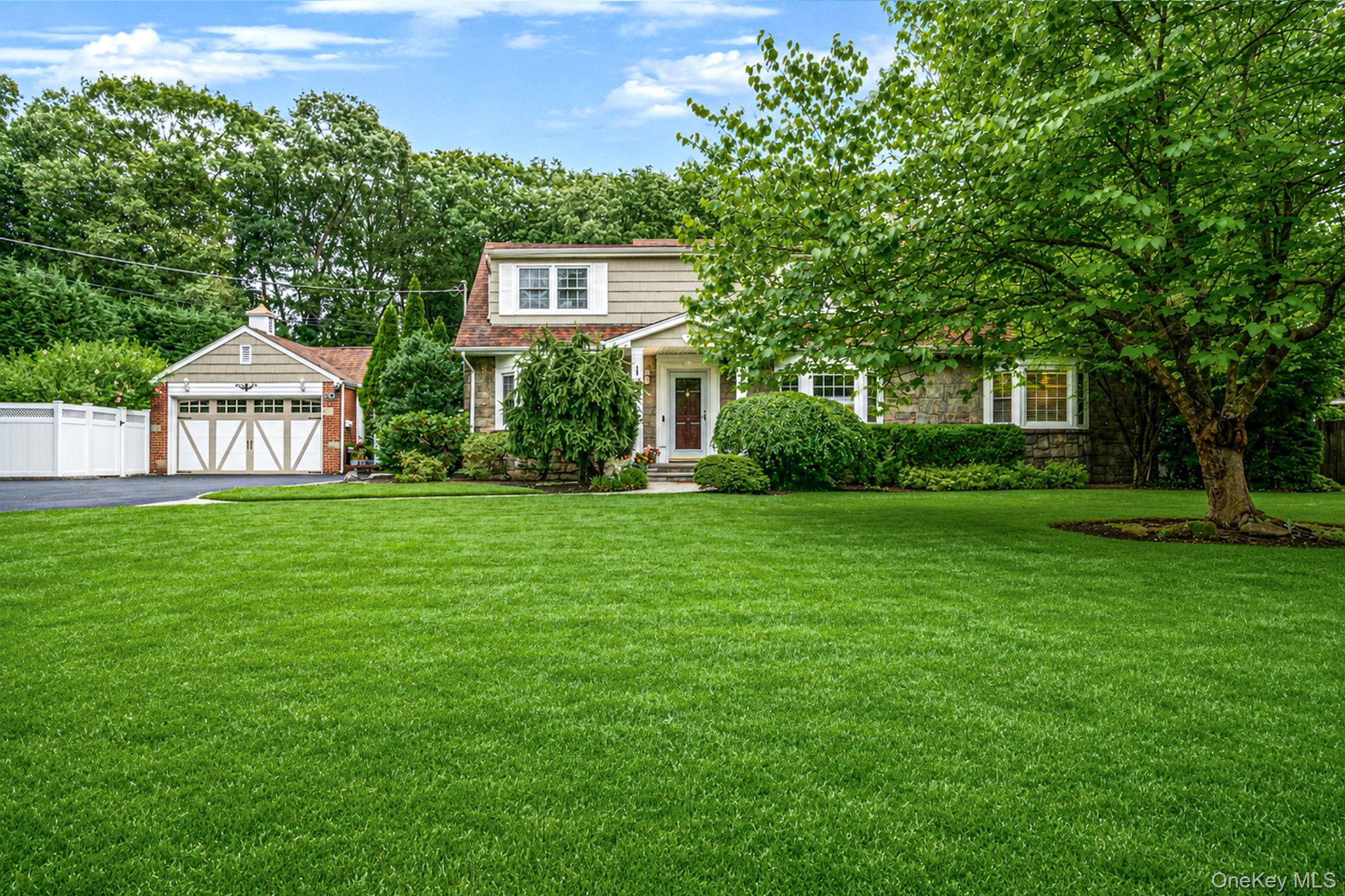 Richmond Rd, East Meadow, NY 11554 #1