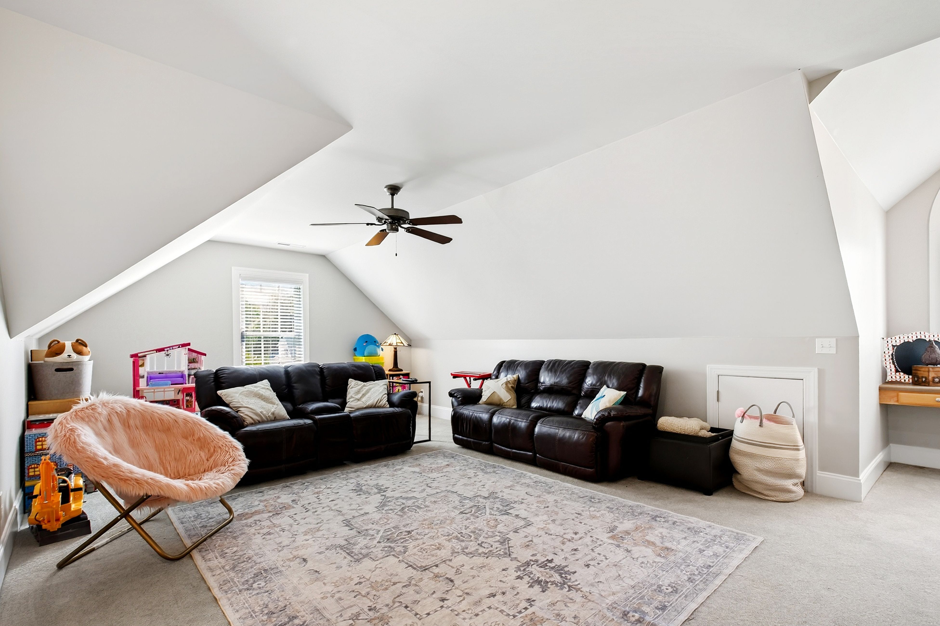  1305 Brook Hill Drive, Clayton, NC 27520 - 物件實景