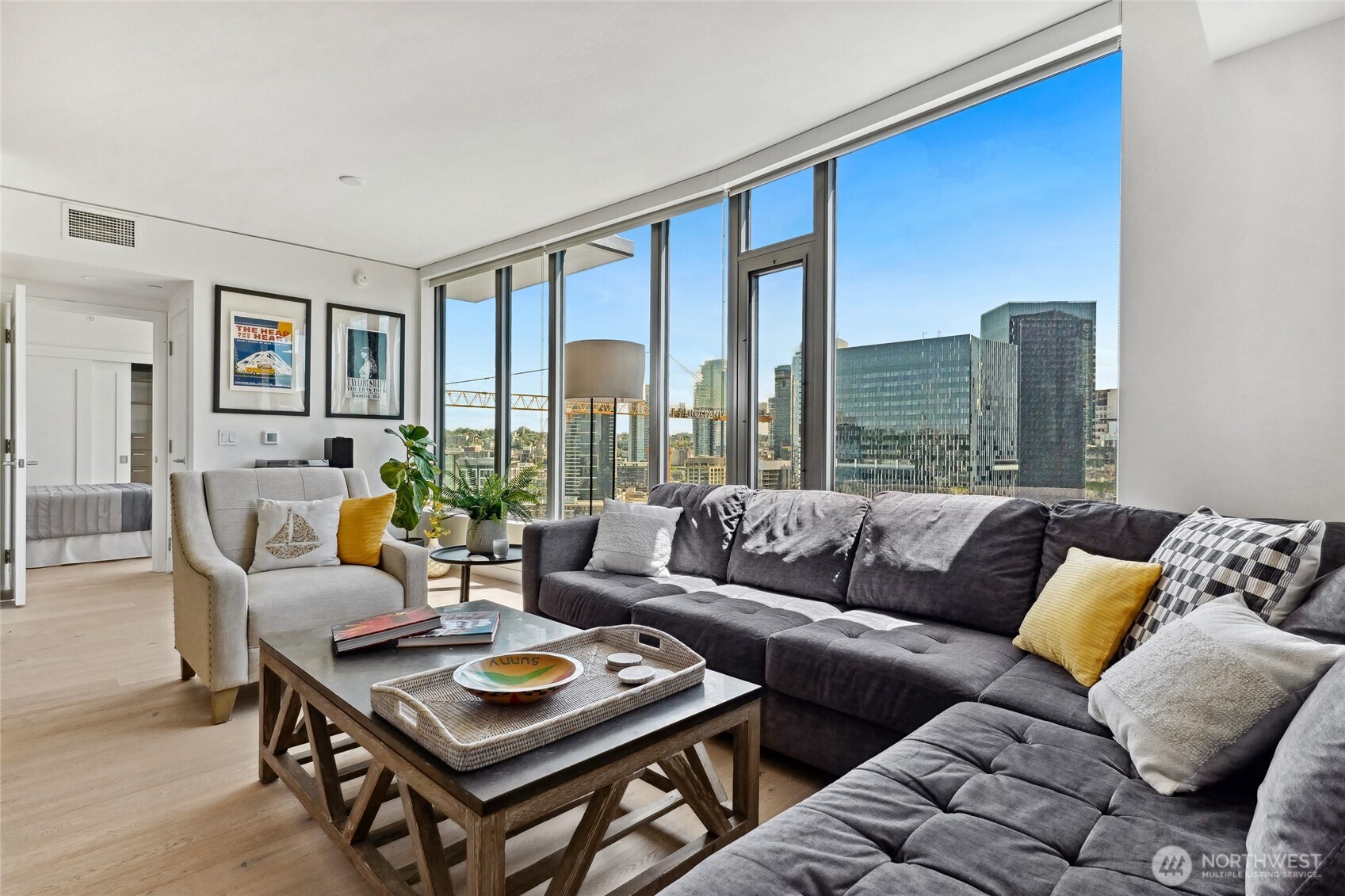 Seattle, Washington, 98121, United States, 1 Bedroom Bedrooms, ,Residential,For Sale,1826957