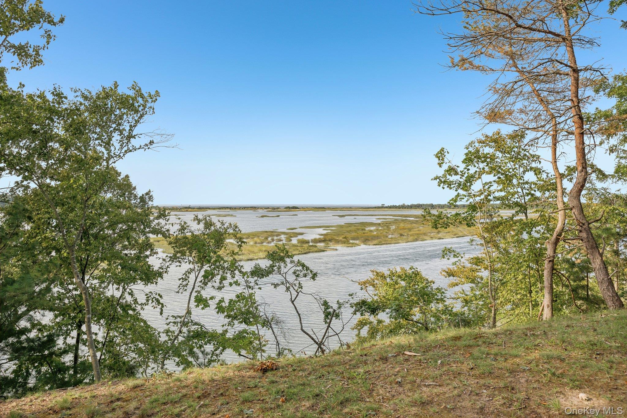  89 Harbor Road, Head Of The Harbor, NY 11780 - 物件實景