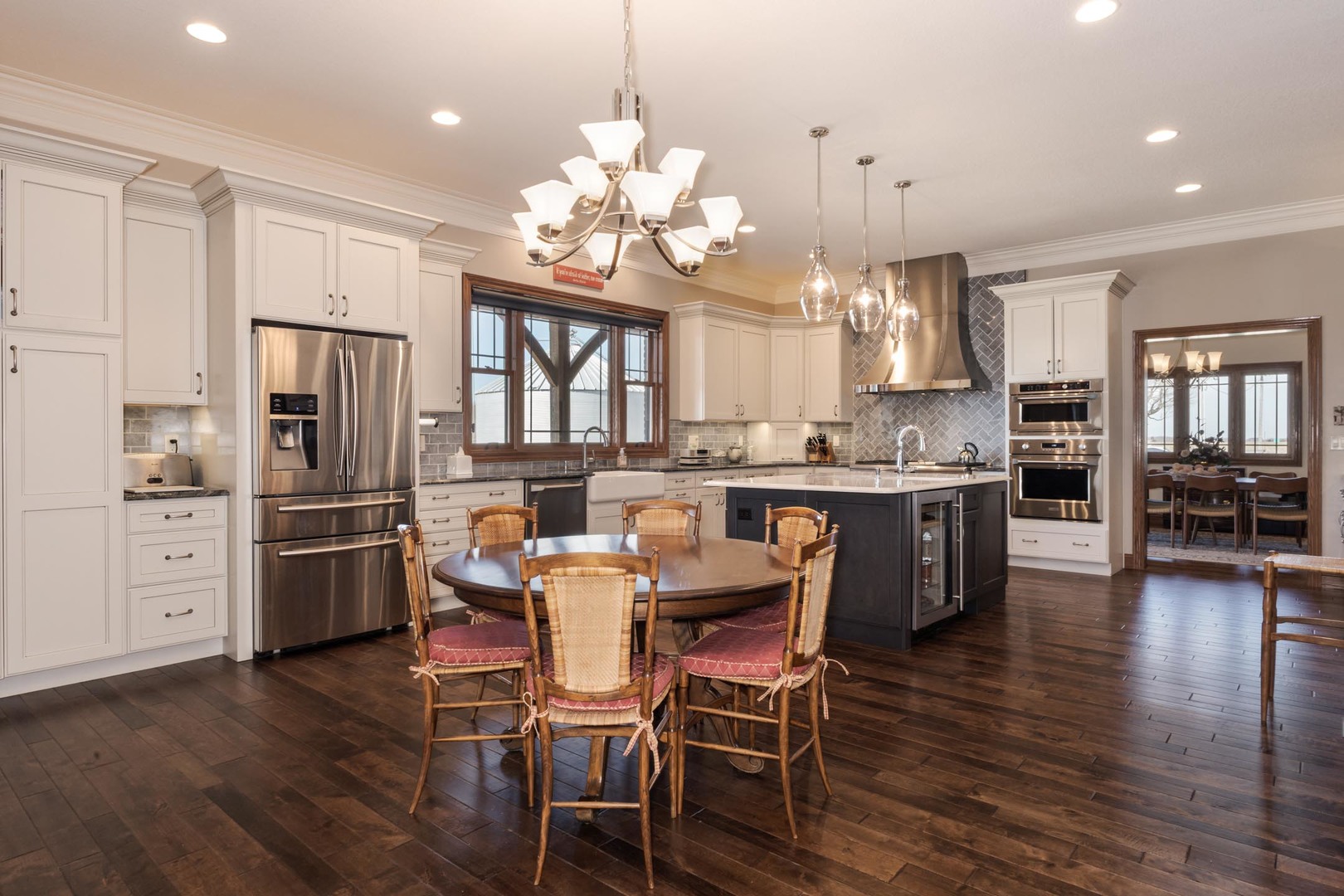 Hudson, Illinois, 61748, United States, 3 Bedrooms Bedrooms, ,5 BathroomsBathrooms,Residential,For Sale,1987913