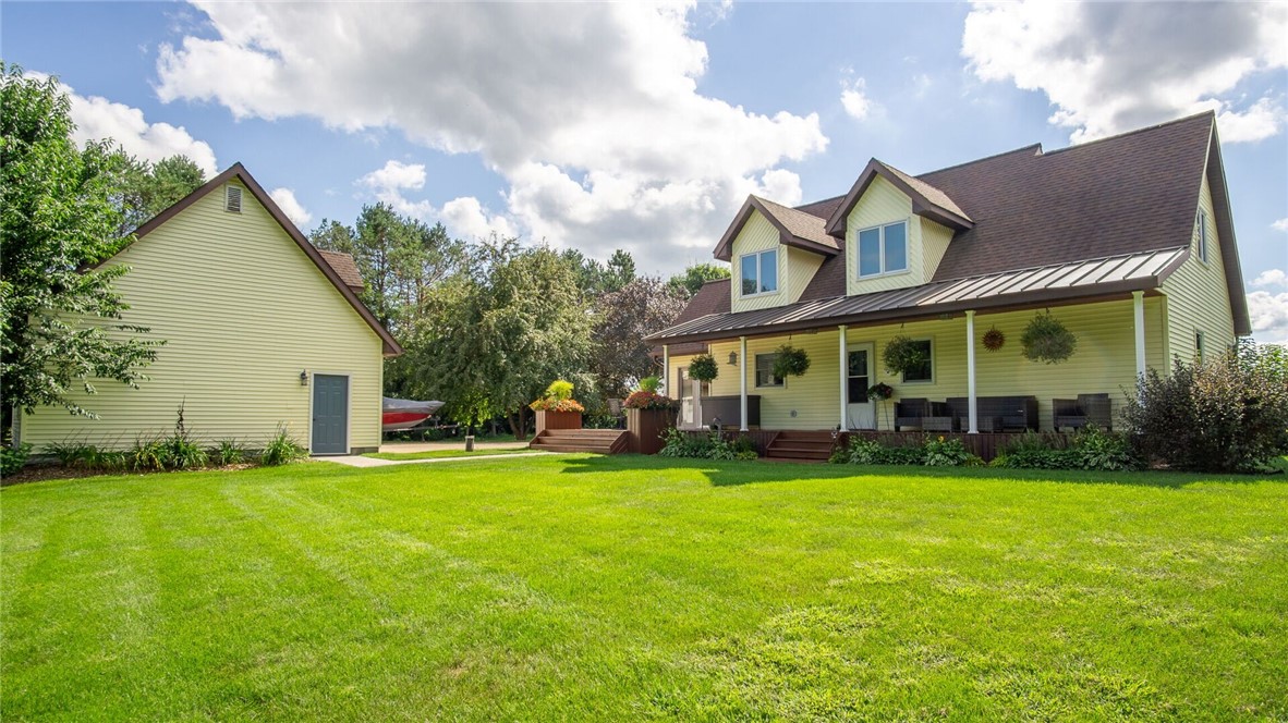 Bloomer, Wisconsin, 54724, United States, 4 Bedrooms Bedrooms, ,3 BathroomsBathrooms,Residential,For Sale,1983863
