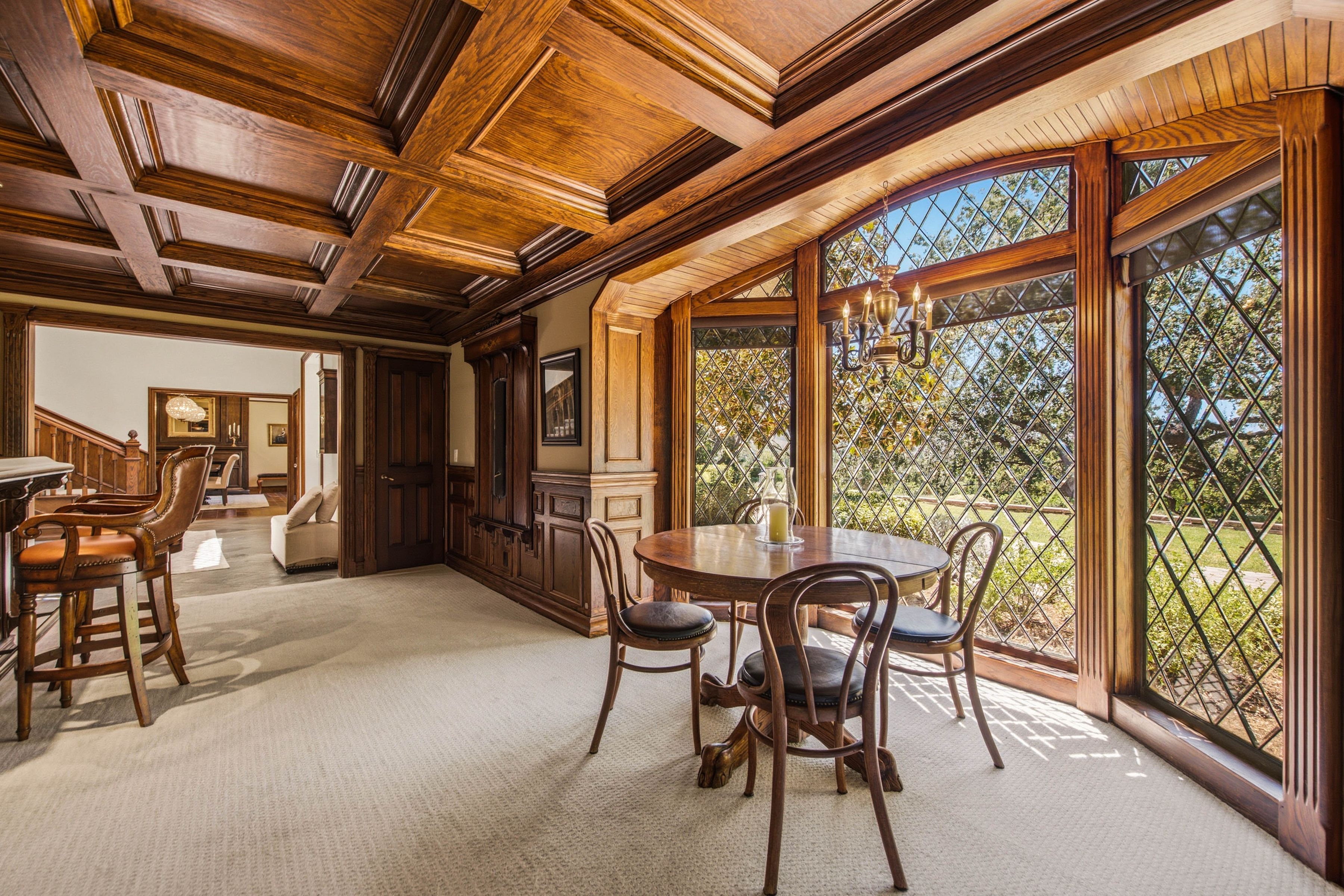  Gated Estate on Nearly 2 Acres - 物件實景