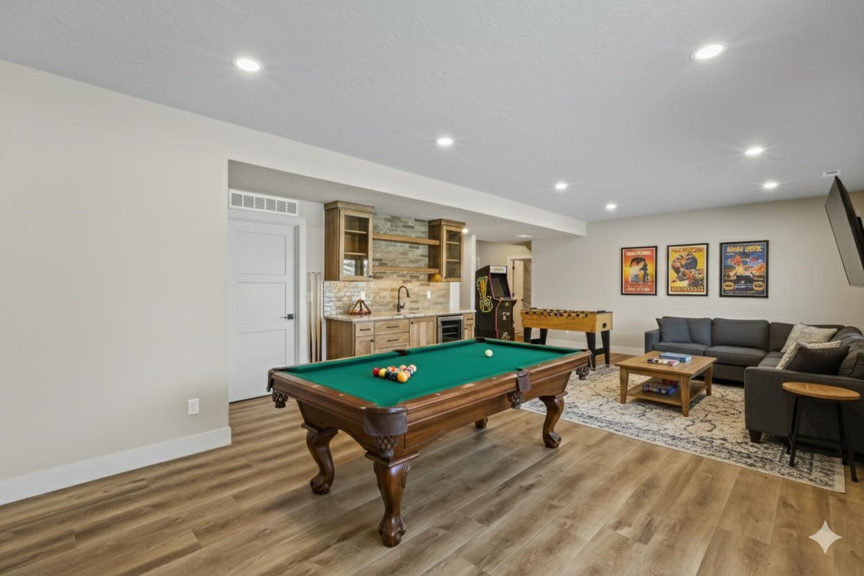 Spokane, Washington, 99223, United States, 5 Bedrooms Bedrooms, ,4 BathroomsBathrooms,Residential,For Sale,2002935