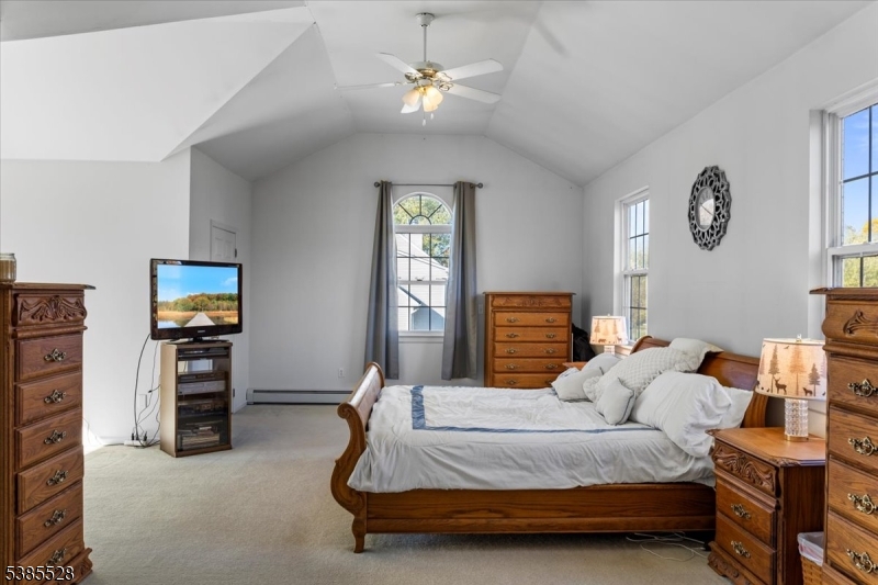 White Twp., New Jersey, 07823, United States, 4 Bedrooms Bedrooms, ,3 BathroomsBathrooms,Residential,For Sale,1989028