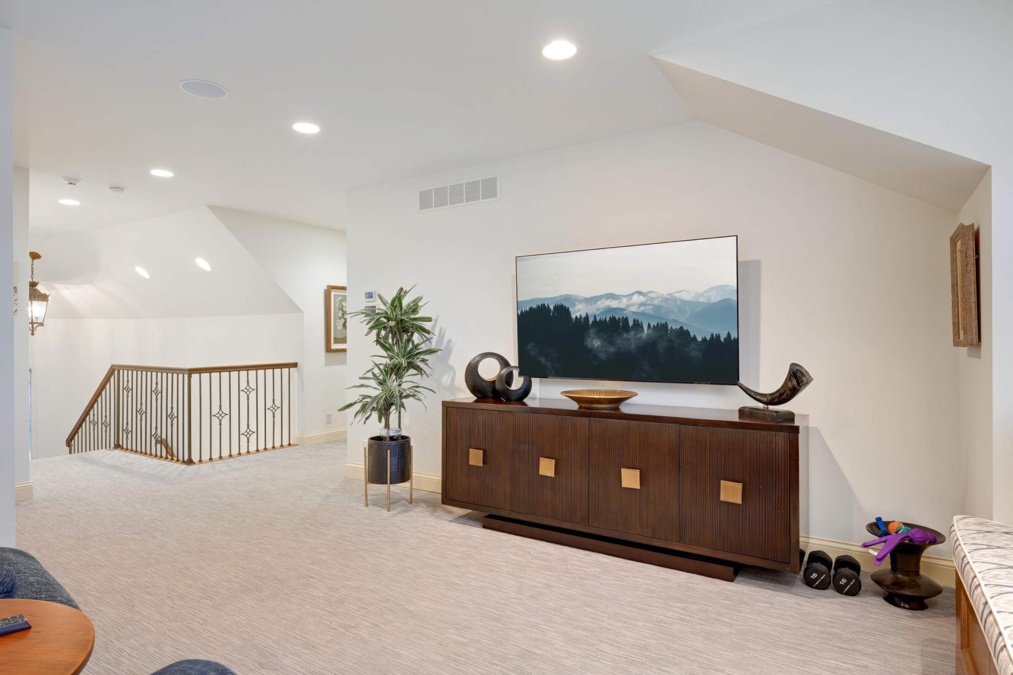 Minnetonka, Minnesota, 55391, United States, 4 Bedrooms Bedrooms, ,4 BathroomsBathrooms,Residential,For Sale,1762220