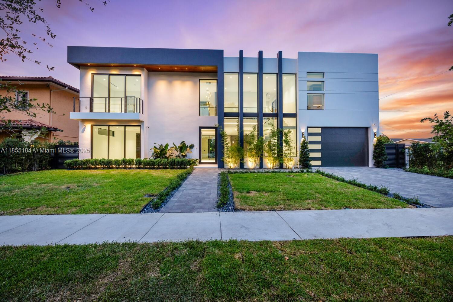 Miami, Florida, 33134, United States, 5 Bedrooms Bedrooms, ,6 BathroomsBathrooms,Residential,For Sale,1934506