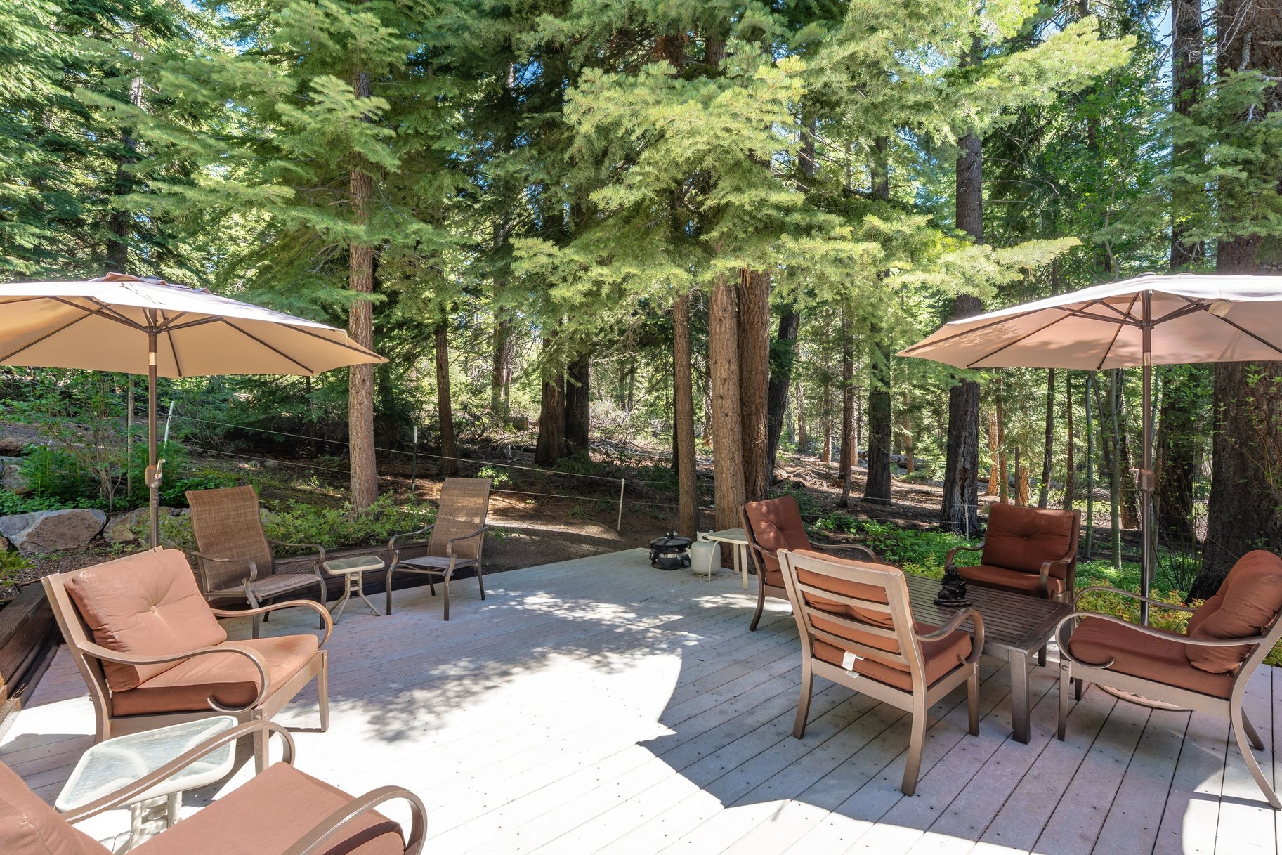  Carnelian Bay home backing to forest service and with an additional vacant lot - 物件實景