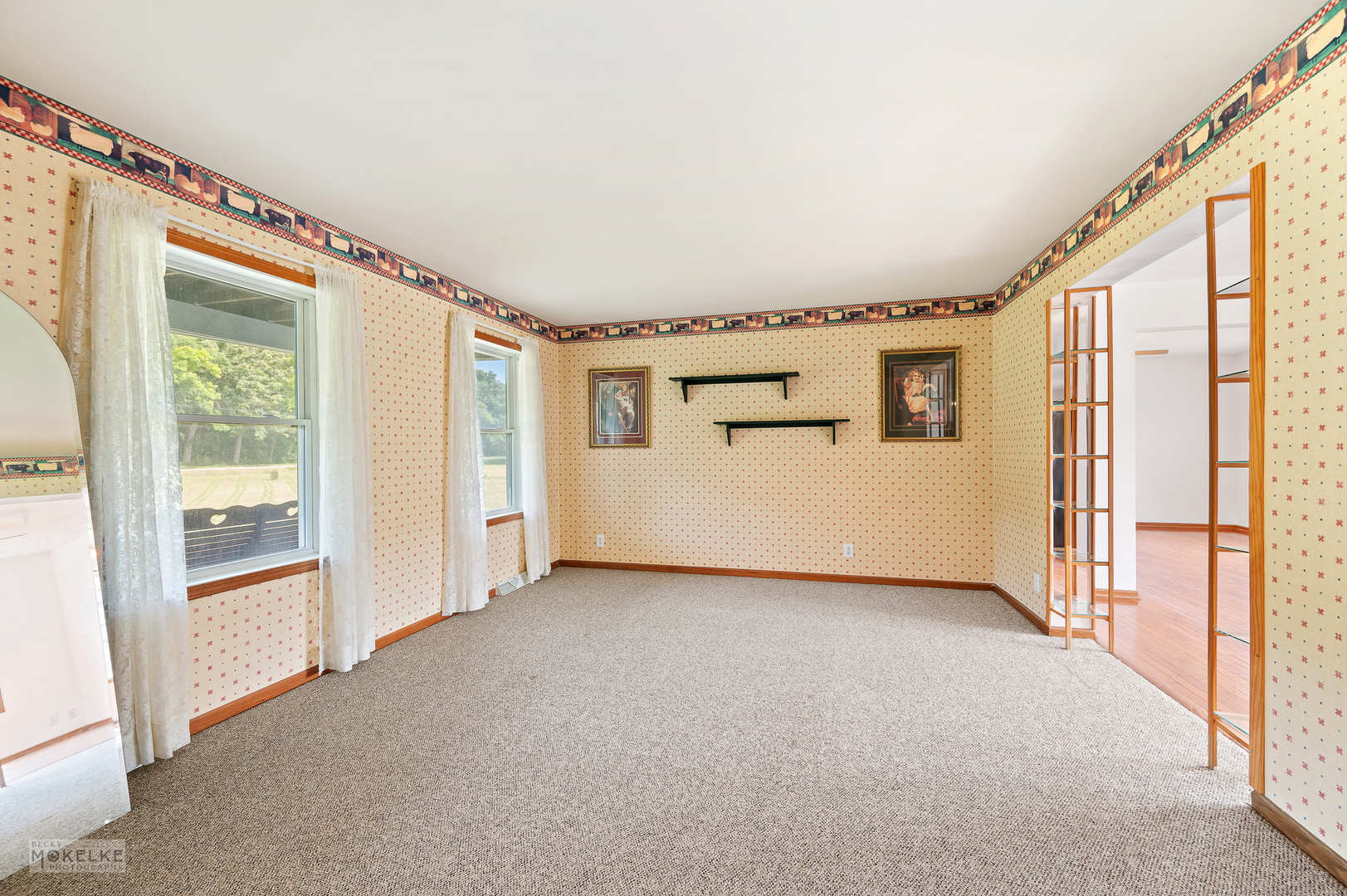 Newark, Illinois, 60541, United States, 4 Bedrooms Bedrooms, ,3 BathroomsBathrooms,Residential,For Sale,1918229