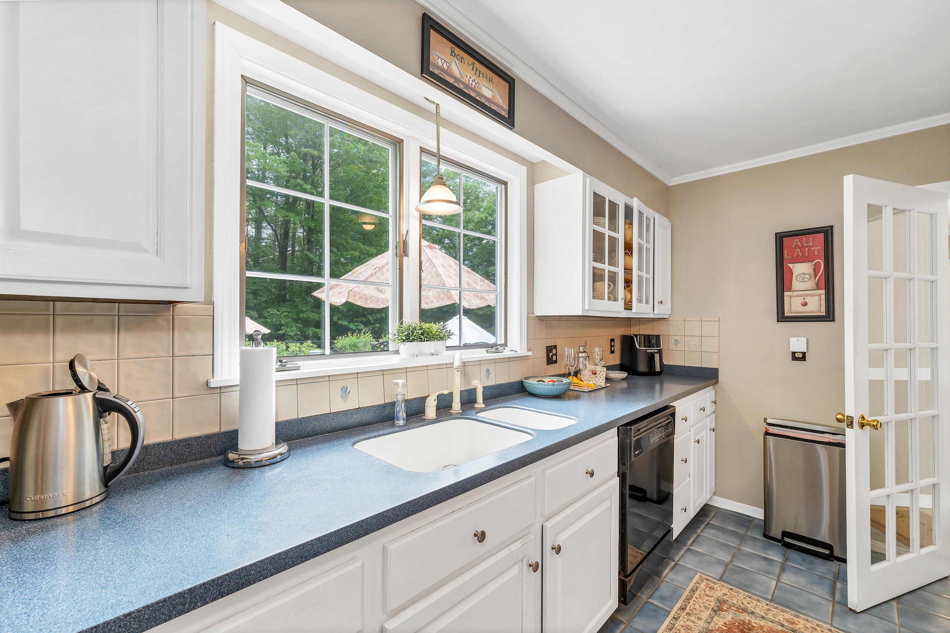 Gilford, New Hampshire, 03249, United States, 4 Bedrooms Bedrooms, ,2 BathroomsBathrooms,Residential,For Sale,1875649