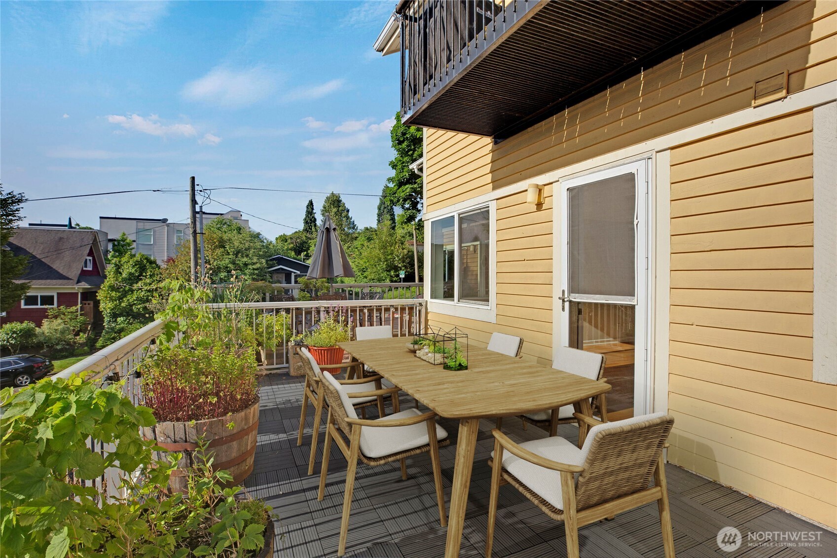 Seattle, Washington, 98122, United States, 2 Bedrooms Bedrooms, ,Residential,For Sale,1847891