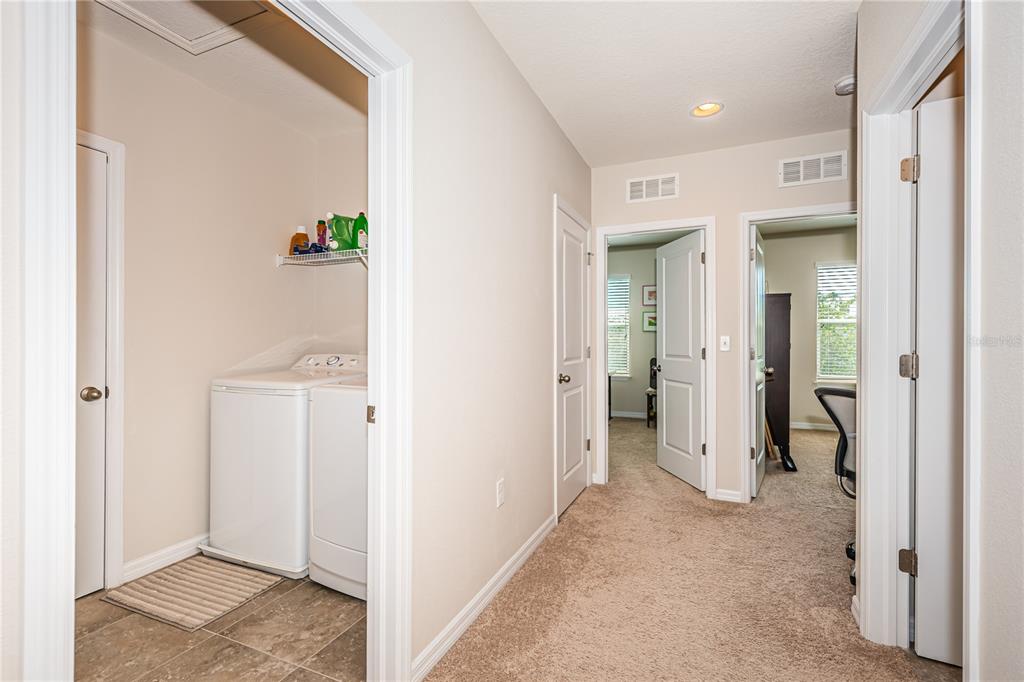 St Petersburg, Florida, 33703, United States, 3 Bedrooms Bedrooms, ,3 BathroomsBathrooms,Residential,For Sale,1827032