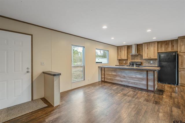 Winona, Texas, 75792, United States, 4 Bedrooms Bedrooms, ,3 BathroomsBathrooms,Residential,For Sale,1996404