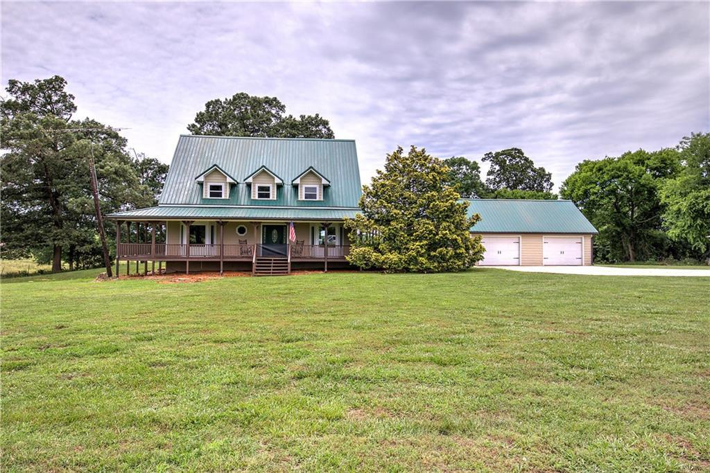 Adairsville, Georgia, 30103, United States, 3 Bedrooms Bedrooms, ,3 BathroomsBathrooms,Residential,For Sale,1848966